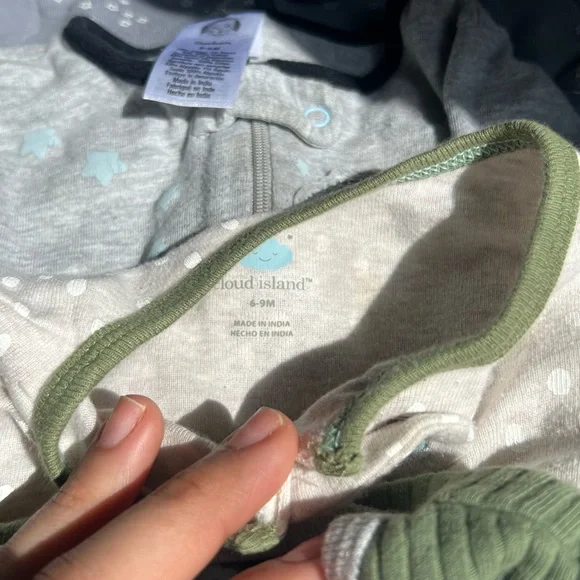 Baby onesies Set of 13 | From 3 to 9 Months - Picture 4 of 8